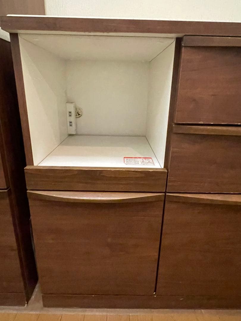 キッチンカウンター　食器棚　レンジボード