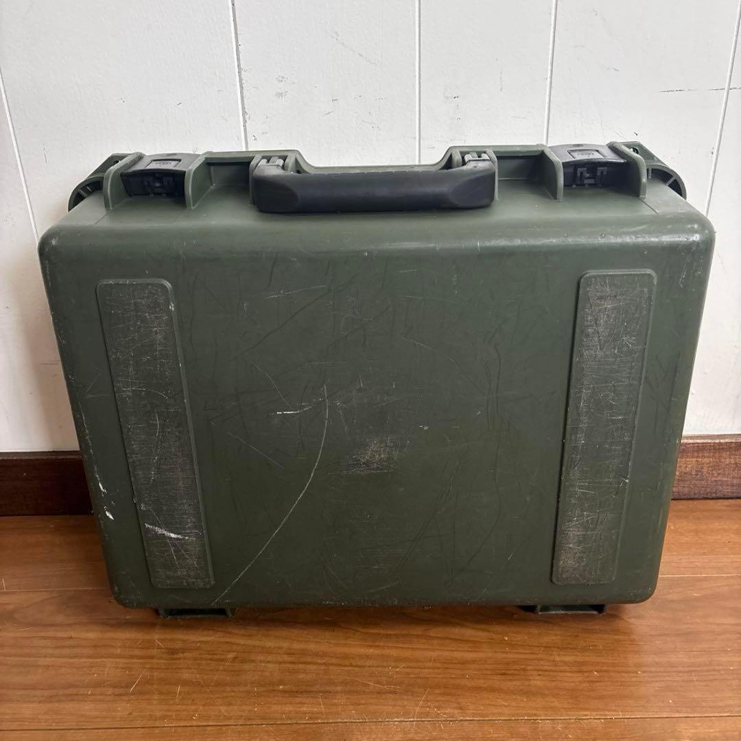 米軍放出品　HARDIGG STORM CASE IM2400 ODグリーン　①