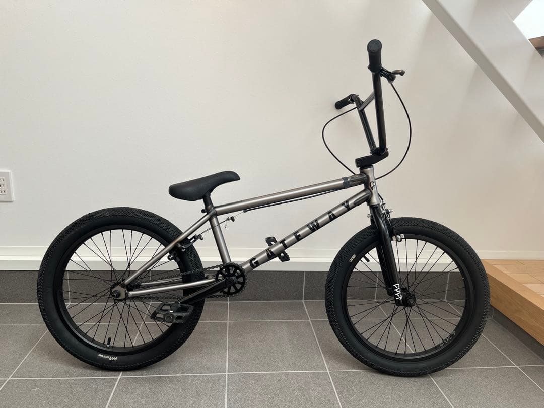 カルト　ゲートウェイ　BMX