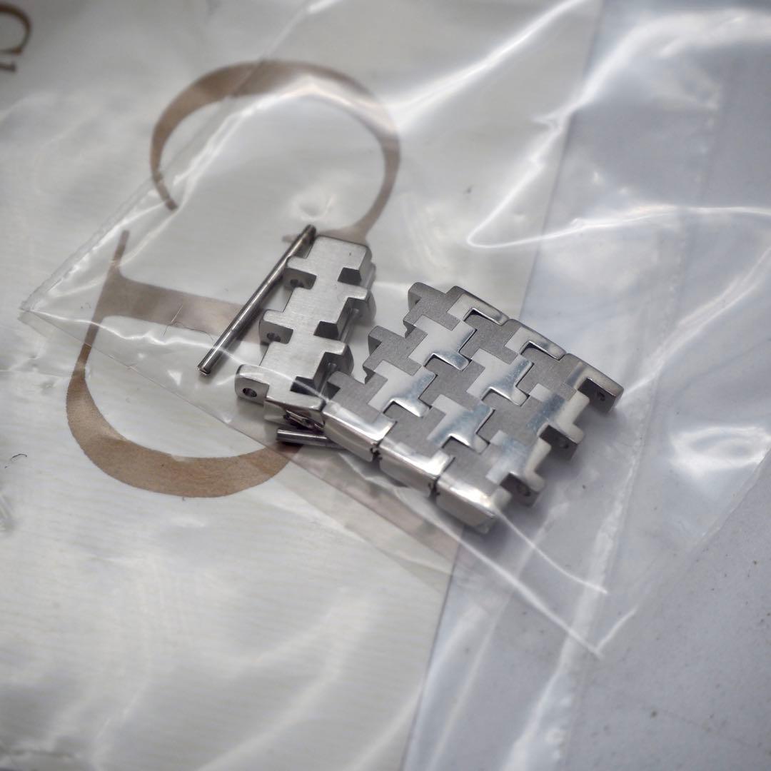 602 稼働 【美品】Dior 時計 D70-100 ミスディオール 箱付き