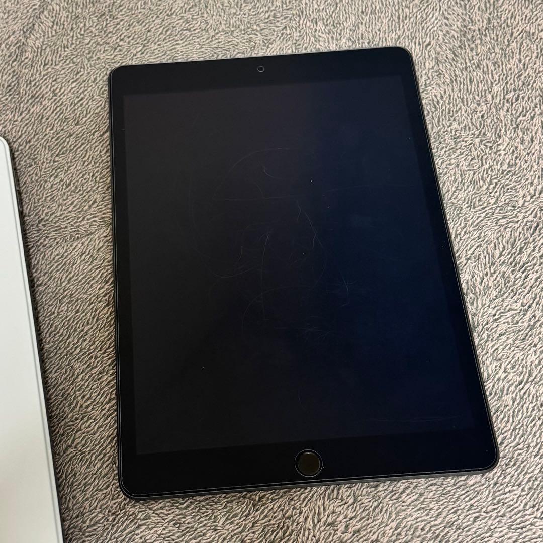 【iPad 第9世代 10.2インチ 64GB スペースグレイ】美品