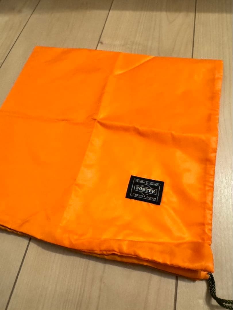 新品タグ付き　PORTER EXCHANGE ボストンバッグ　シルバーグレー