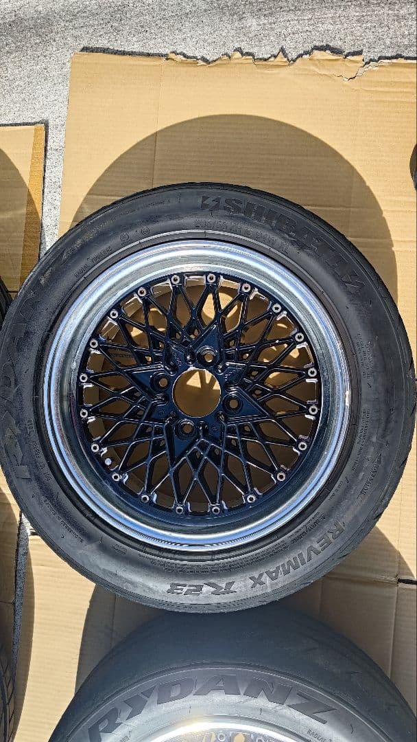 SSR TYPED16インチ4穴114.3 7J25　2本4穴8J　26 2本