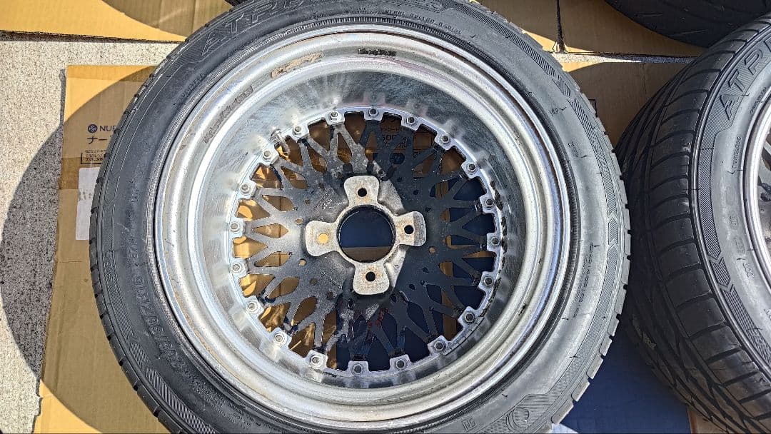 SSR TYPED16インチ4穴114.3 7J25　2本4穴8J　26 2本