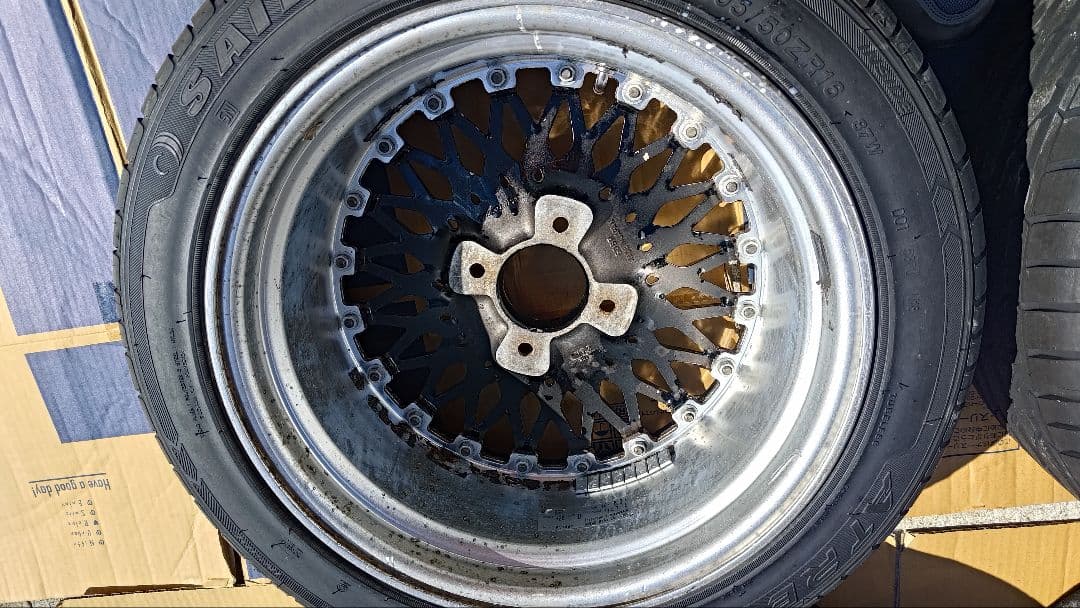 SSR TYPED16インチ4穴114.3 7J25　2本4穴8J　26 2本