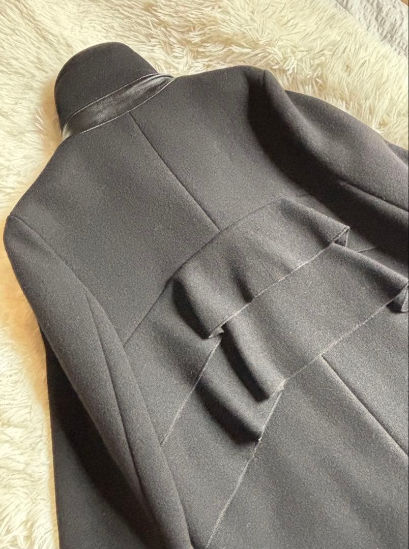 KAON バックフリルウールコート　黒S 超美品