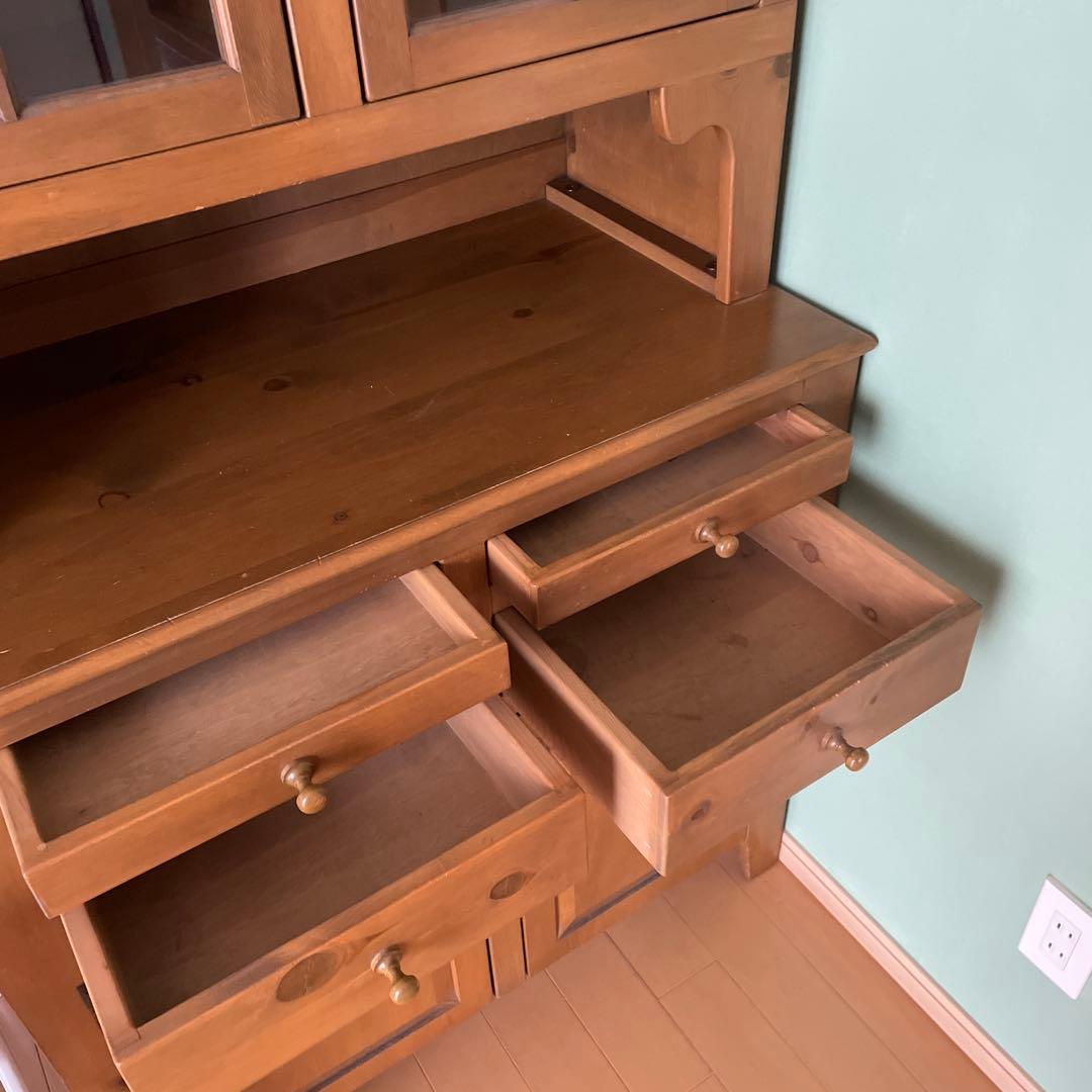 アンファン　食器棚 木製ガラス扉付きキャビネット