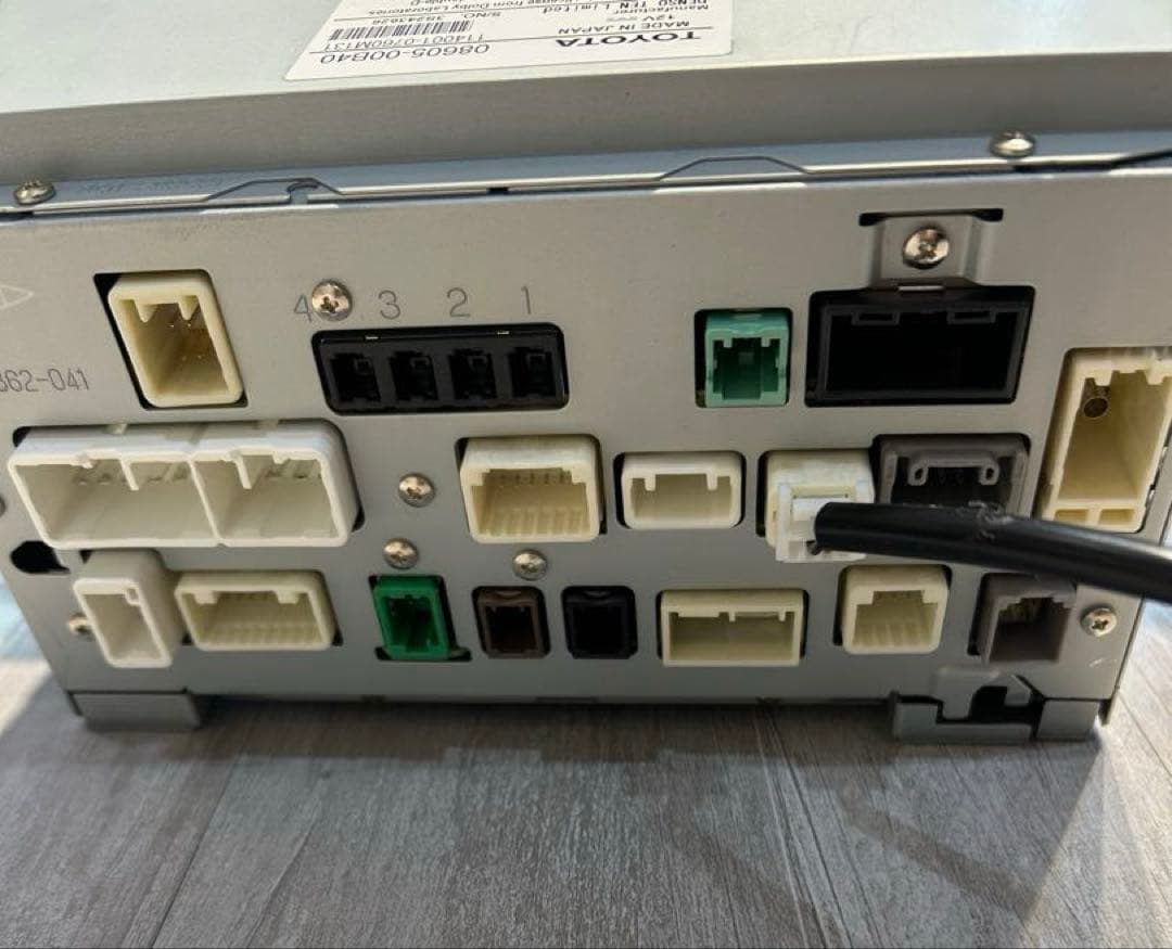 トヨタ カーナビ 本体 08605-00B40