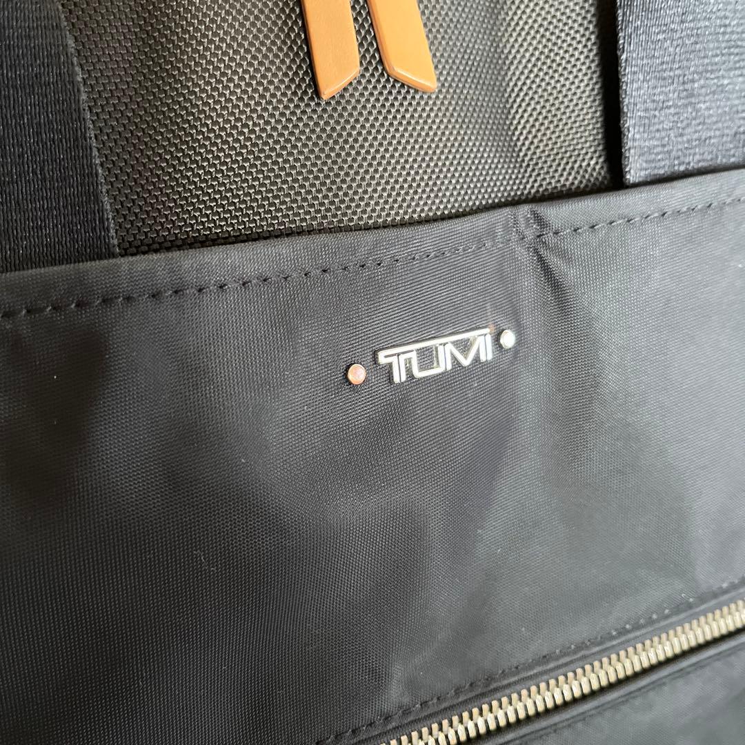 tumi トゥミ VOYAGEUR エッセンシャル　バックパック ビジネスバッグ