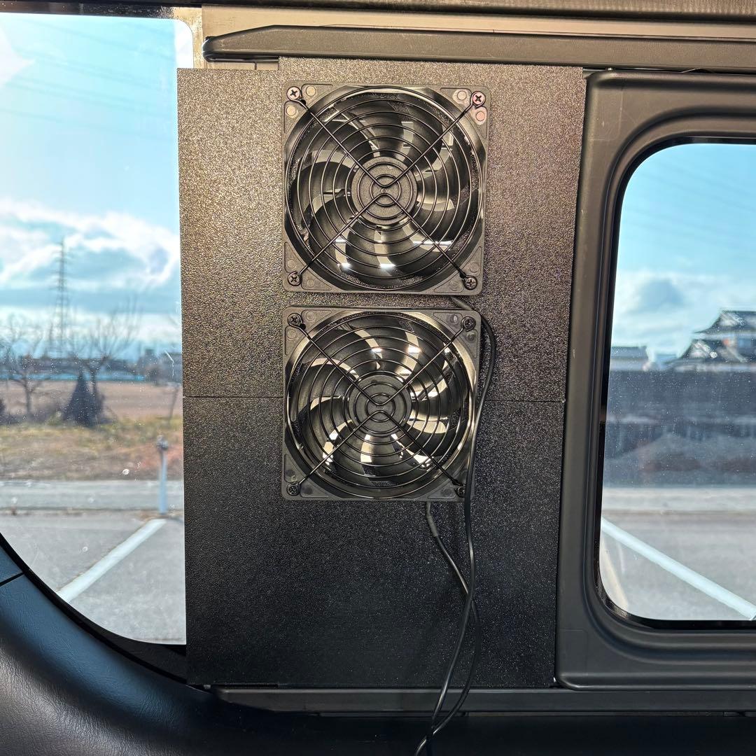 ハイエース 換気扇 2連 ４型 〜 USBファン ABS製 結露対策 運転席側