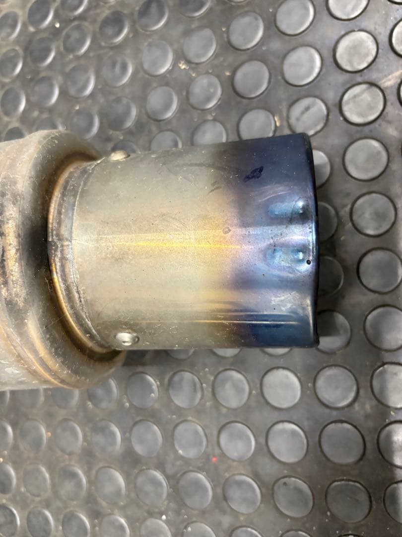 LA400K ロッソモデロマフラー