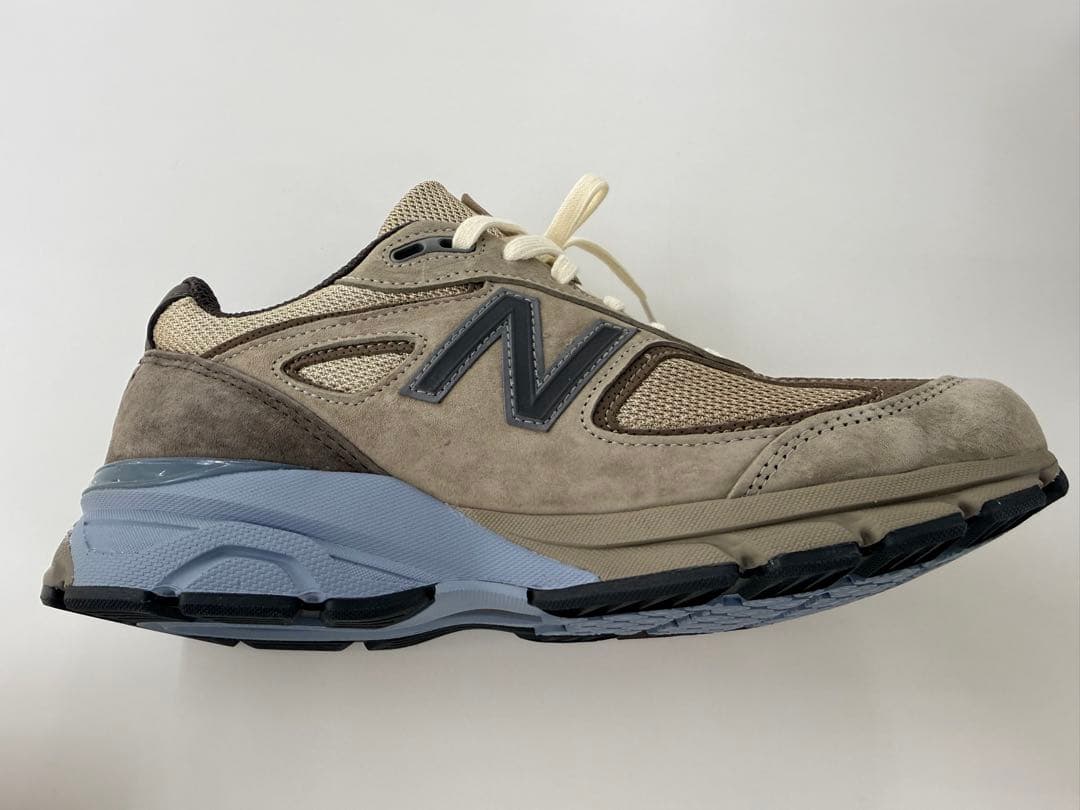 YAA様AURALEENew Balance 990 ベージュグレー スニーカー
