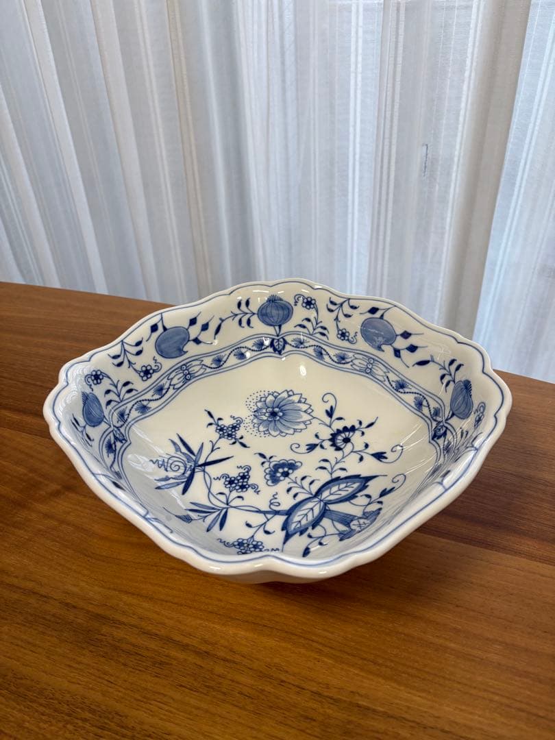 【正月セール】マイセン　ブルーオニオン　27cmスクエアボウル