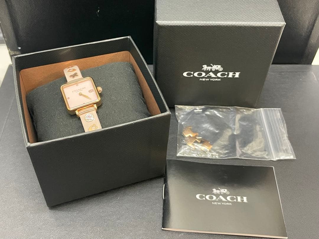 coach コーチ　キャス　CASS Watch ピンク　レディース腕時計