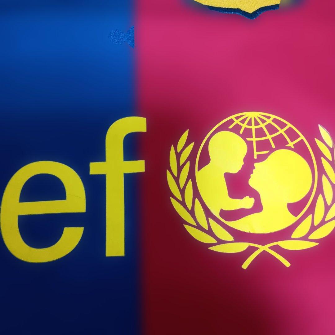 メッシ　バルセロナユニフォーム　リオネル・メッシバルサユニフォームナイキ製