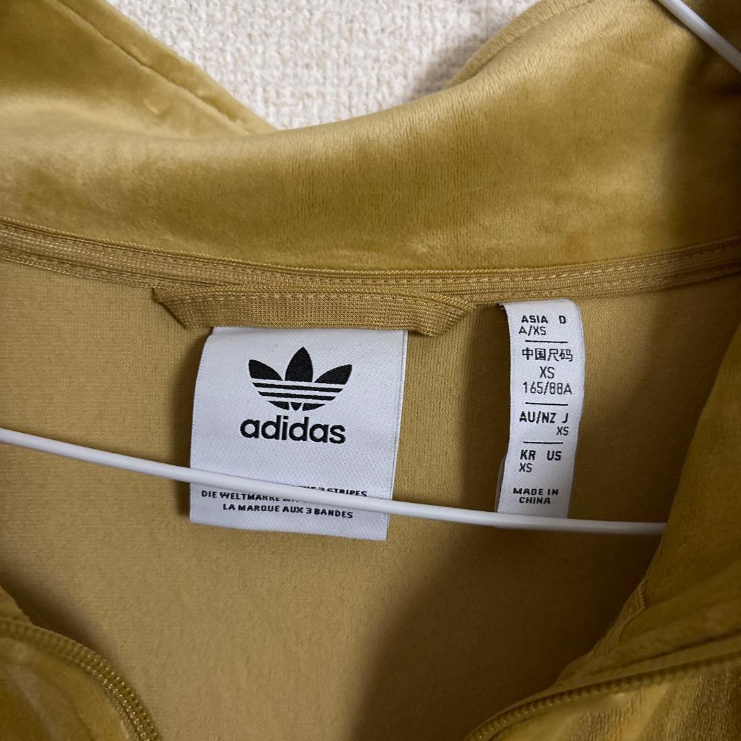 adidas ベロア ジャージ