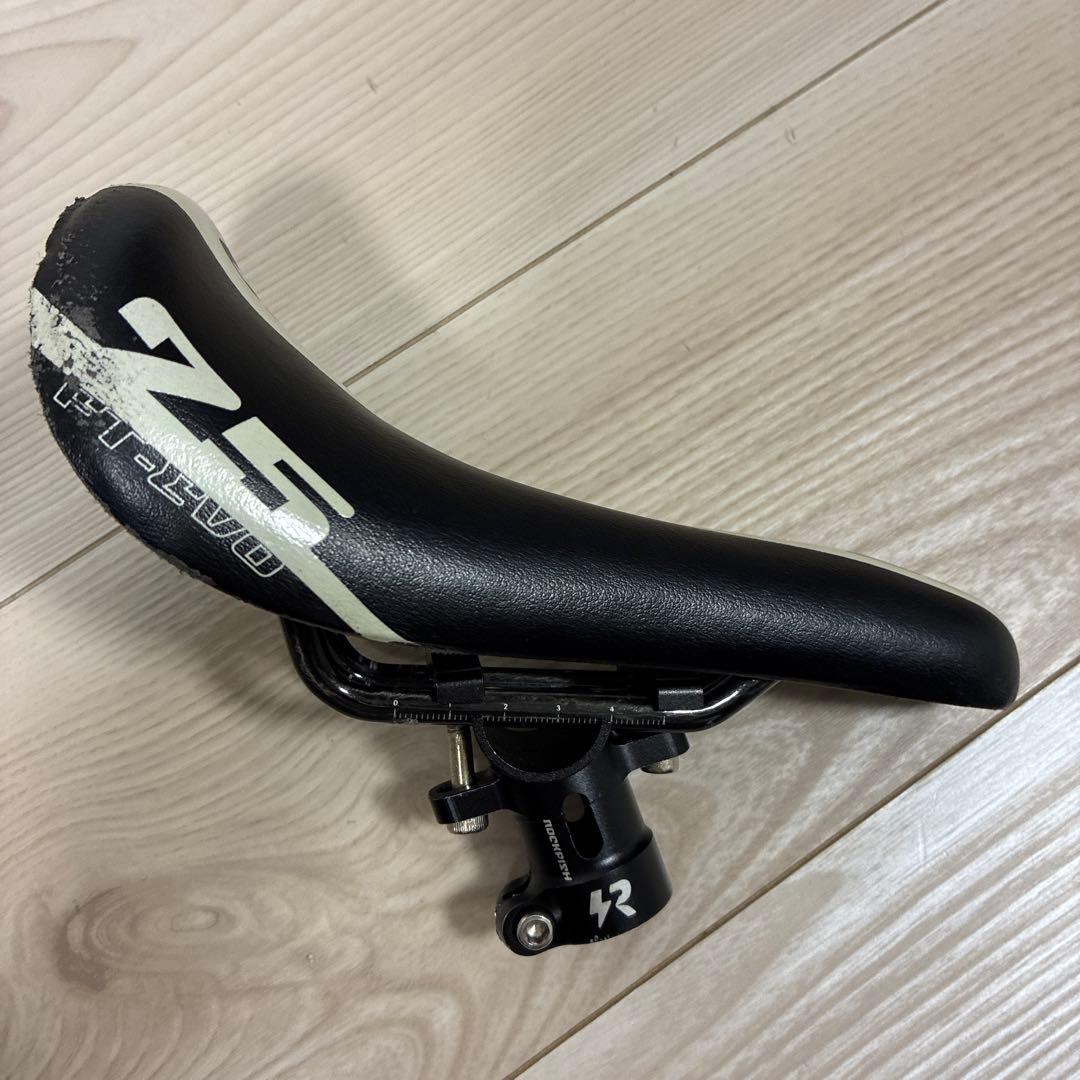 ロックフィッシュ　可変サドル　ランバイク