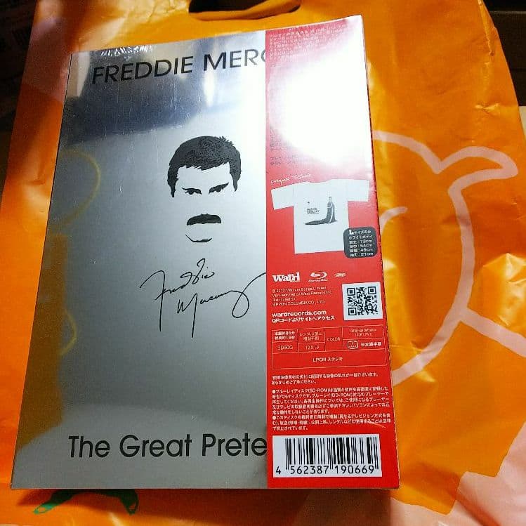Queen フレディ・マーキュリーの神話 限定版 Tシャツ付き
