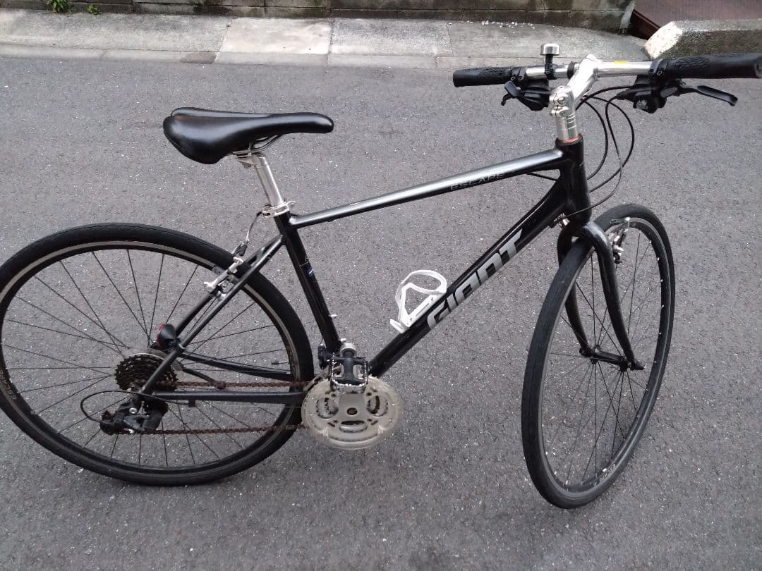 Giant ESCAPE R3 クロスバイク　引き取り限定