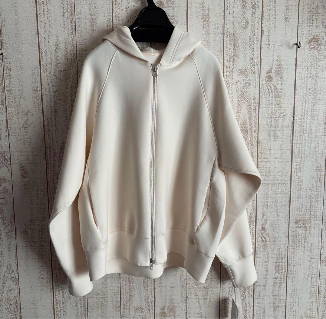 新品　yort 定価¥1万9800円　ダンボールダブルジップパーカー