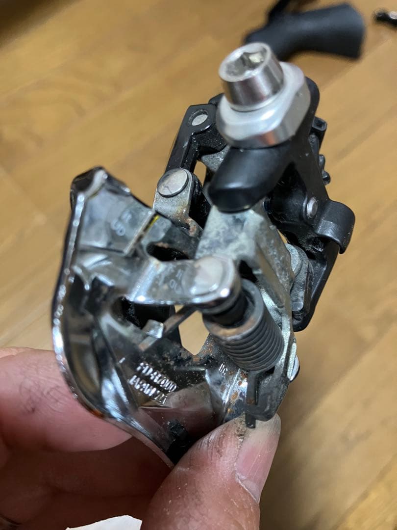 Shimano 105 油圧メカニカル11速シフター・ディレイラーセット