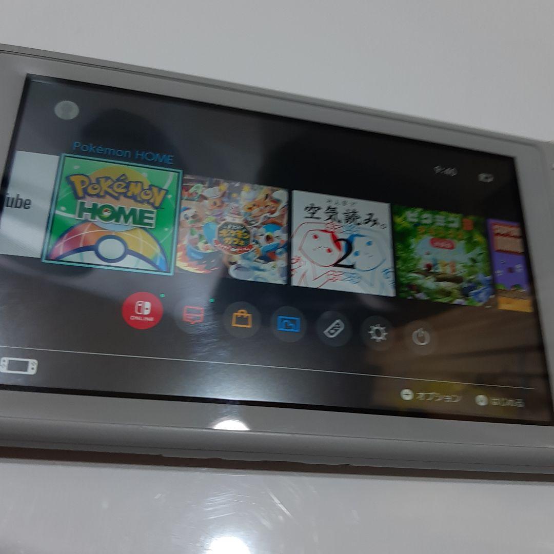 Switch right 限定ポケモン　ザシアン・ザマゼンタ