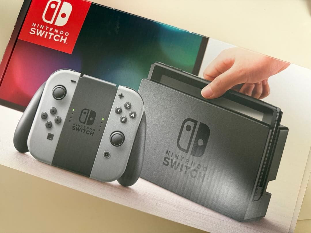 Nintendo Switch 通常モデル