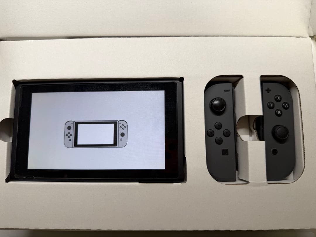 Nintendo Switch 通常モデル