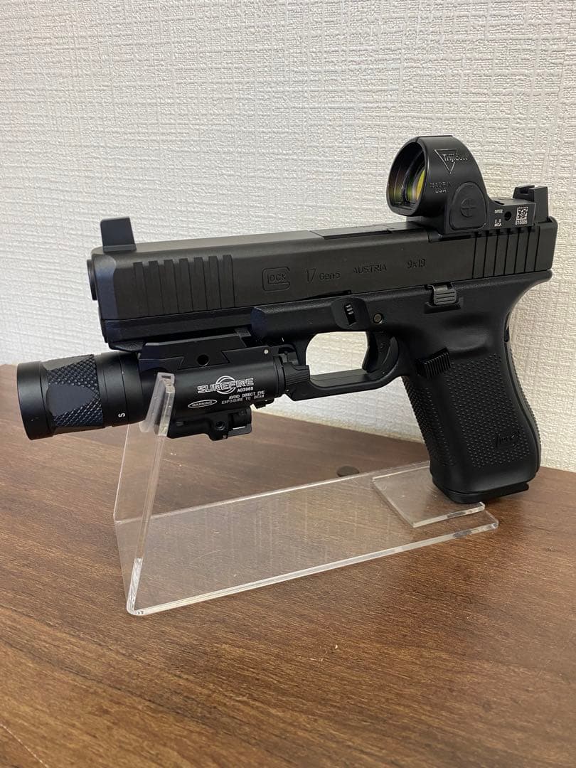 東京マルイ　GLOCK17 GEN5 MOS ドットサイト　ライト付　グロック