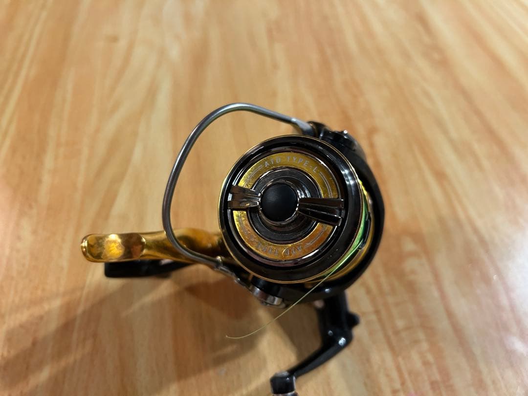 ダイワ 22トーナメントiso 2500XH-LBD