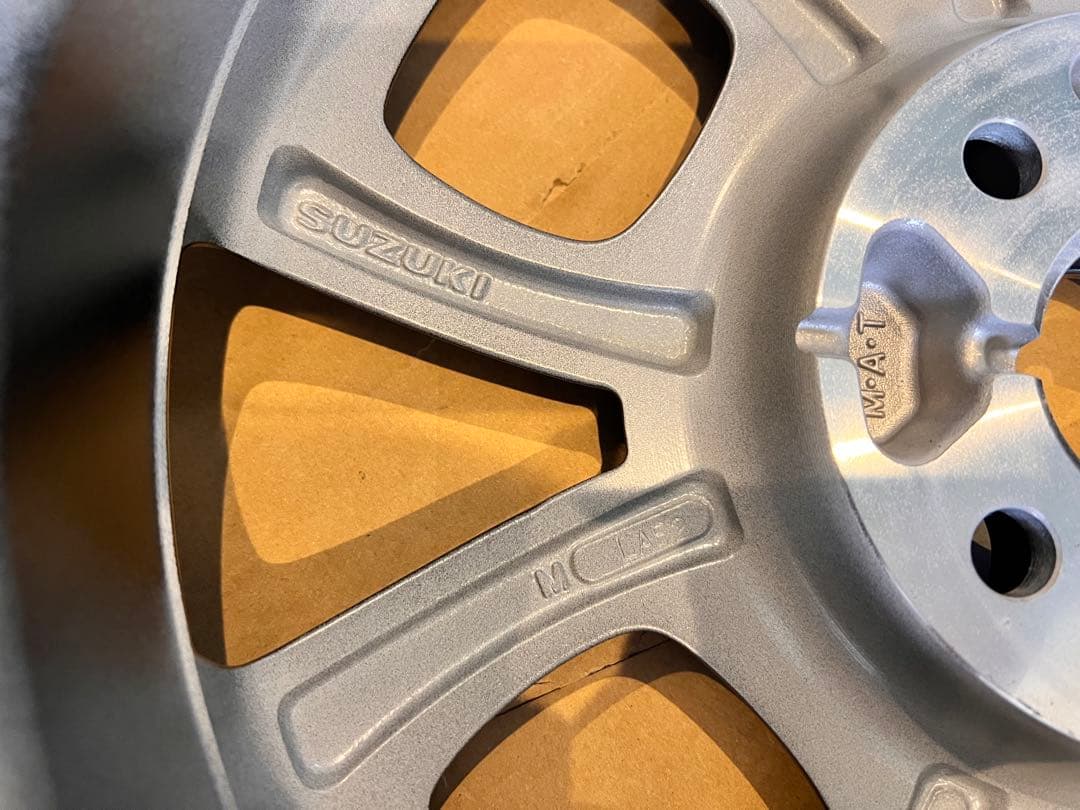 新品　アルミホイール16×5J 4H 100PCD+40 4本 クロスビー　2本