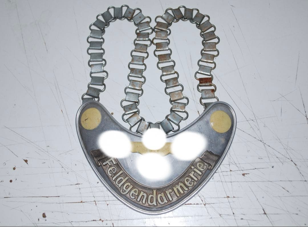 野戦憲兵　ゴルゲット　実物？　真贋不明