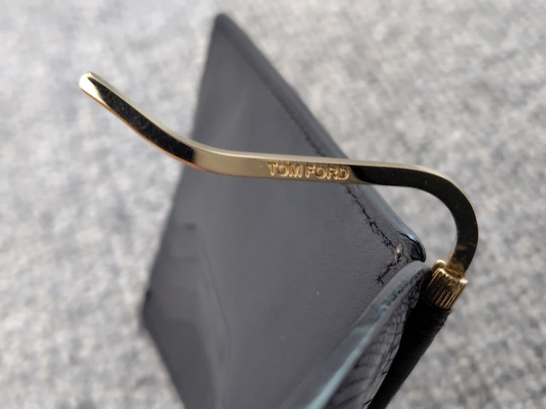 TOM FORD マネークリップ 財布 二つ折り 黒 リザード レザー