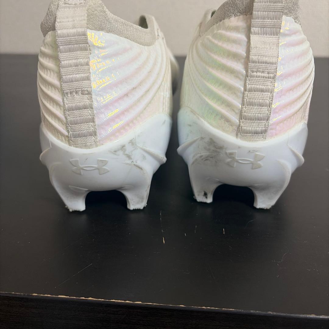 フットボール　スパイク　under armor