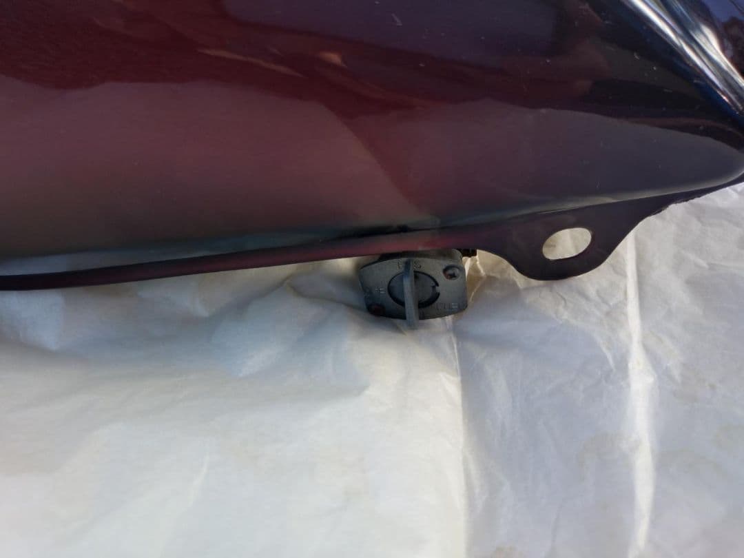 YAMAHA TW200 TW225 純正 タンク 燃料コック付き