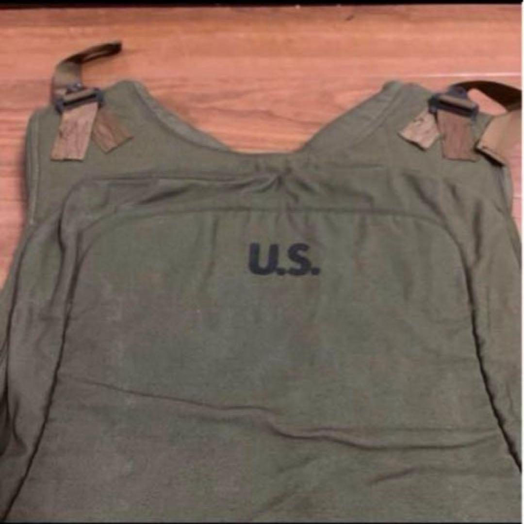 米軍　実物　AIRCREW MAN BODY ARMOUR キャリアプレート