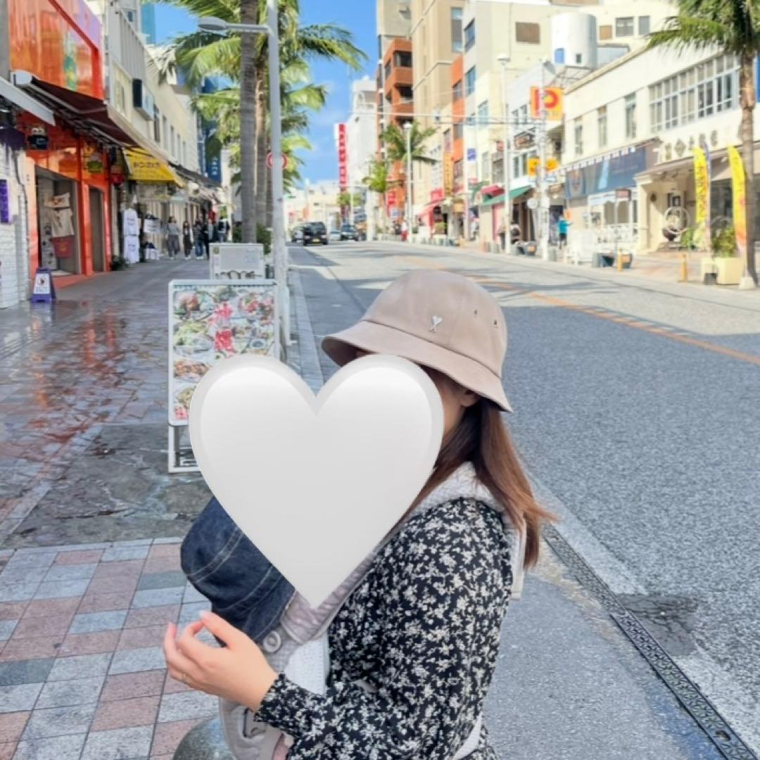 AMI PARIS ロゴプレート バケットハット ベージュ