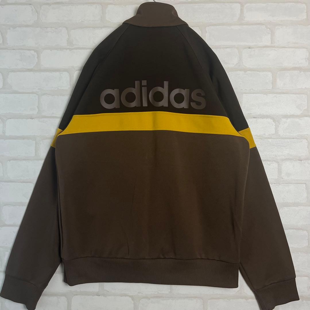 adidas トラックジャケット　ジャージ　XL