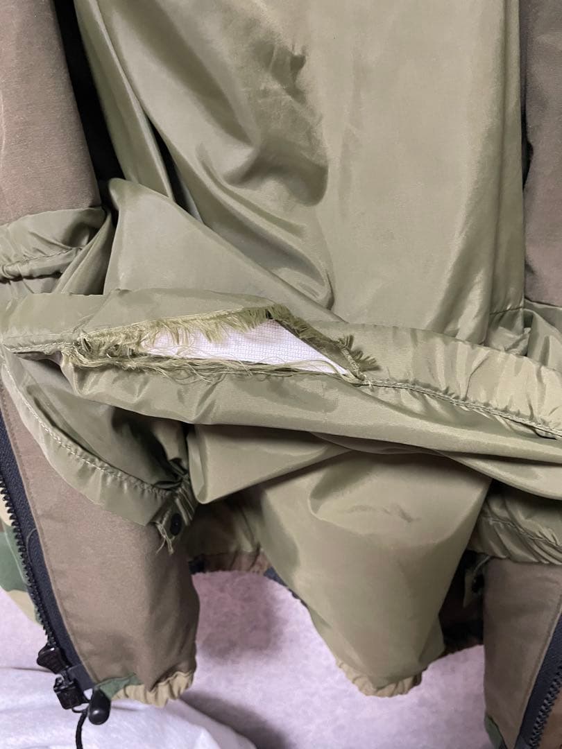 ジャケット・アウター ECWCS WOODLAND CAMO GORE-TEX PARKA L-R