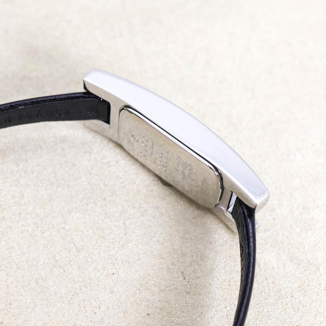 稼働 GUCCI 腕時計 3900L レザー レディース 華奢 外箱 3052