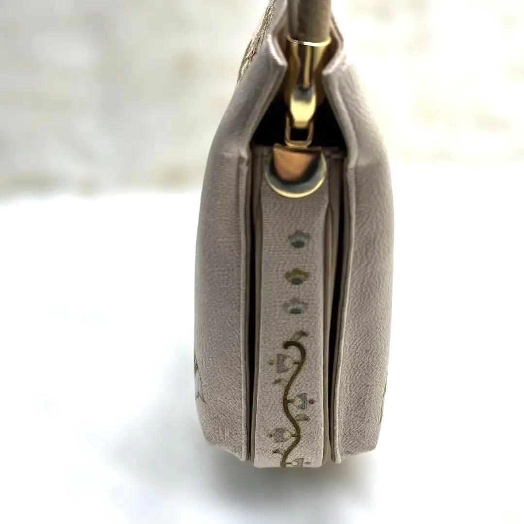 【未使用品】岡重　オカジマ　皇室御用達　和装バッグ　絹100% 象 花柄