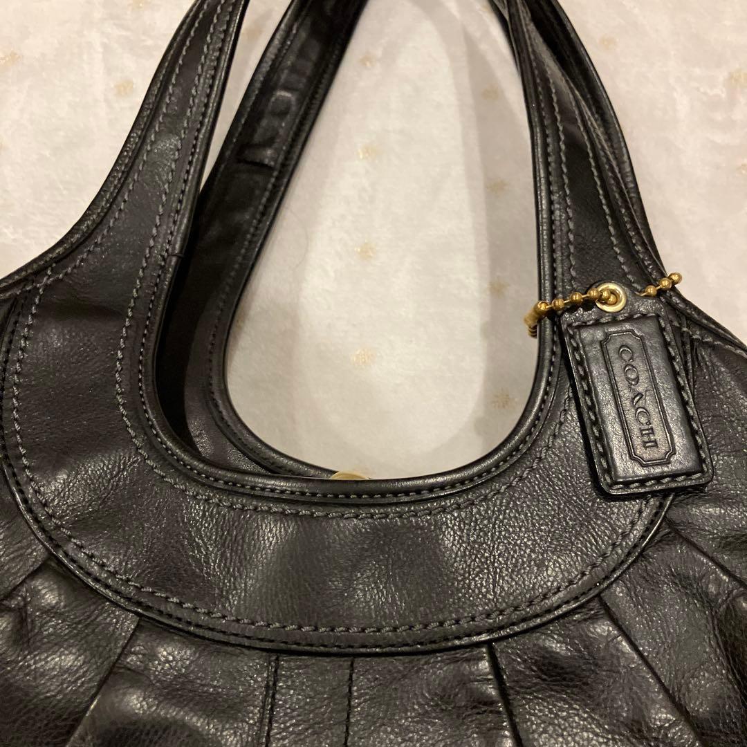 美品　COACH 黒 レザー ワンショルダーバッグ 半月　ストラップ付　保存袋