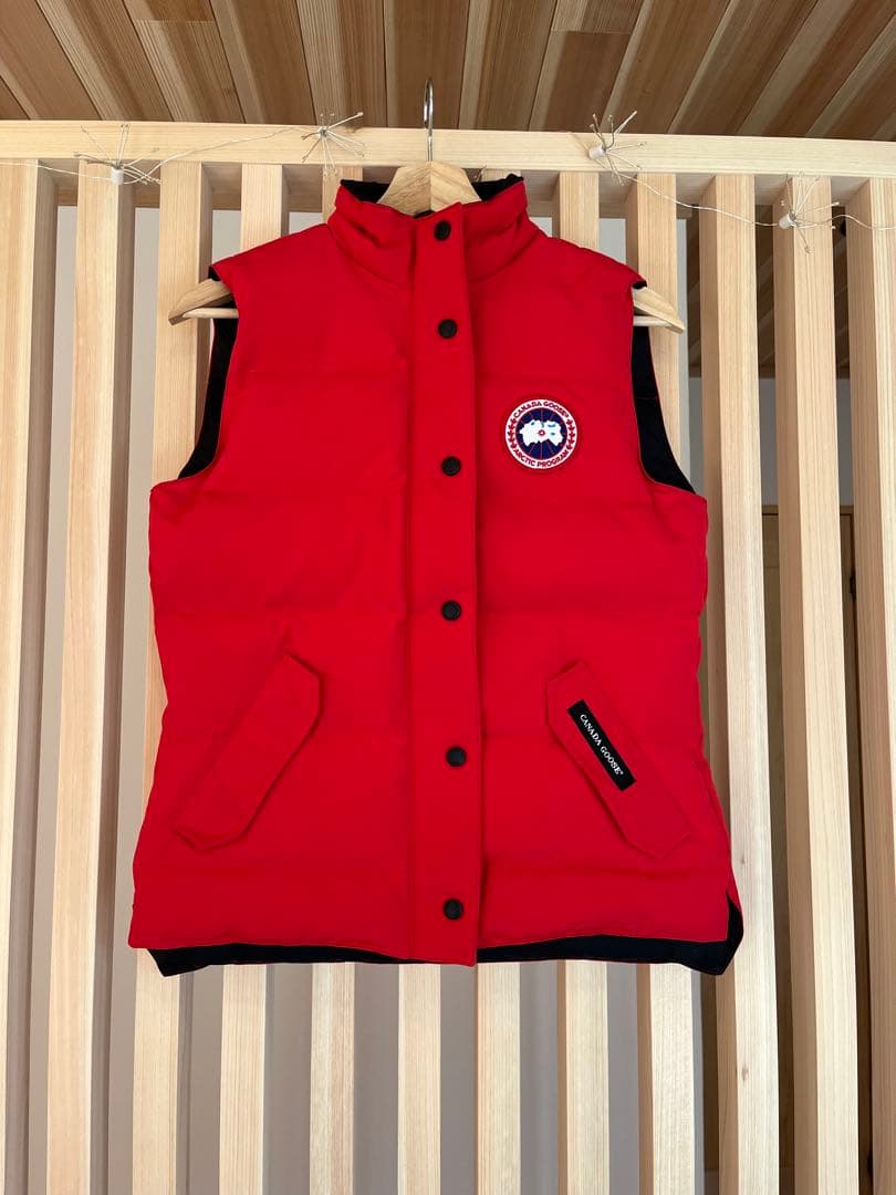 【お値下げ】カナダグース　ベスト