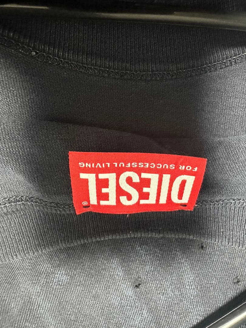 DIESEL ダメージ加工 ロングスリーブカットソー