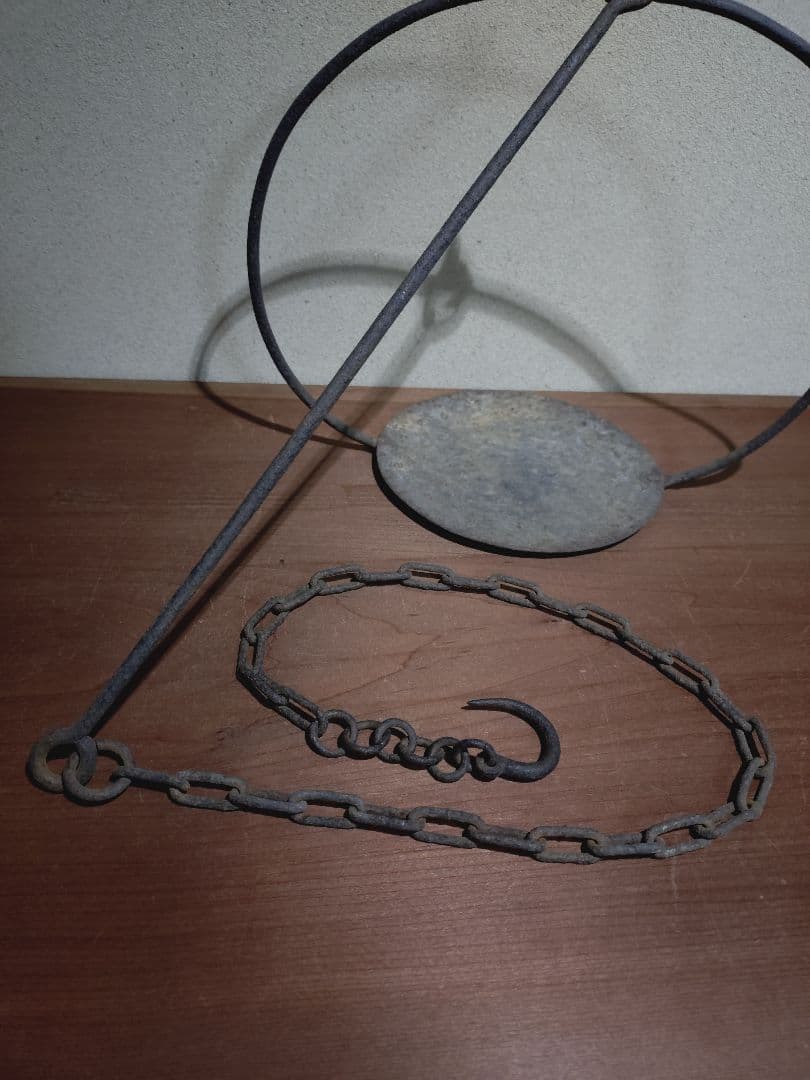鉄製 吊るし灯火器 花器 花入れ 古道具 古民具 行燈 行火 灯明