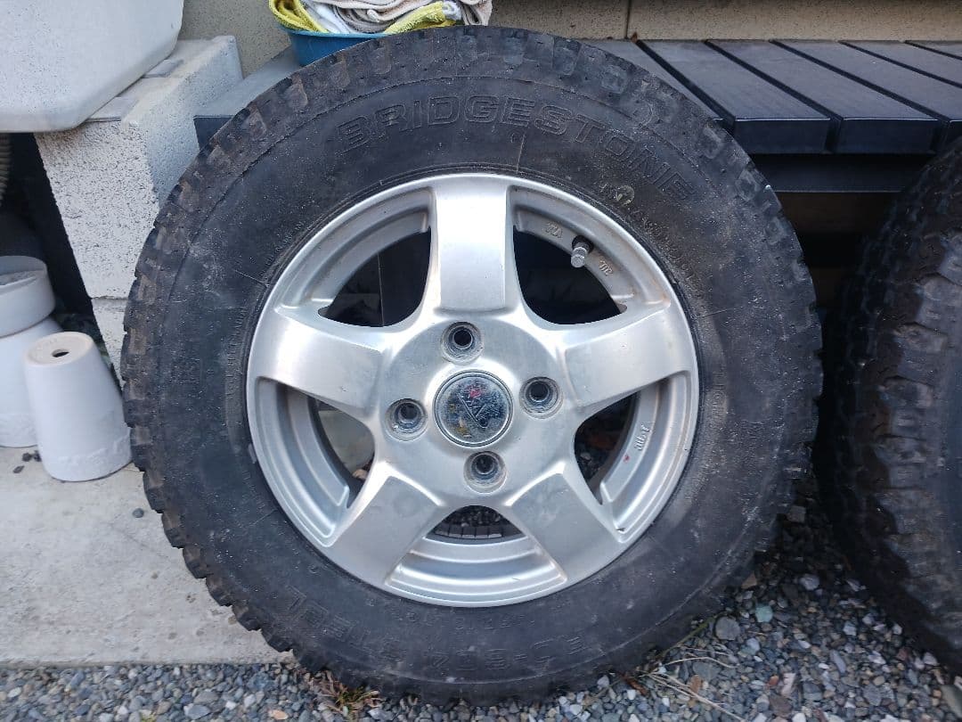 オフロードタイヤ、ホイール　12インチ