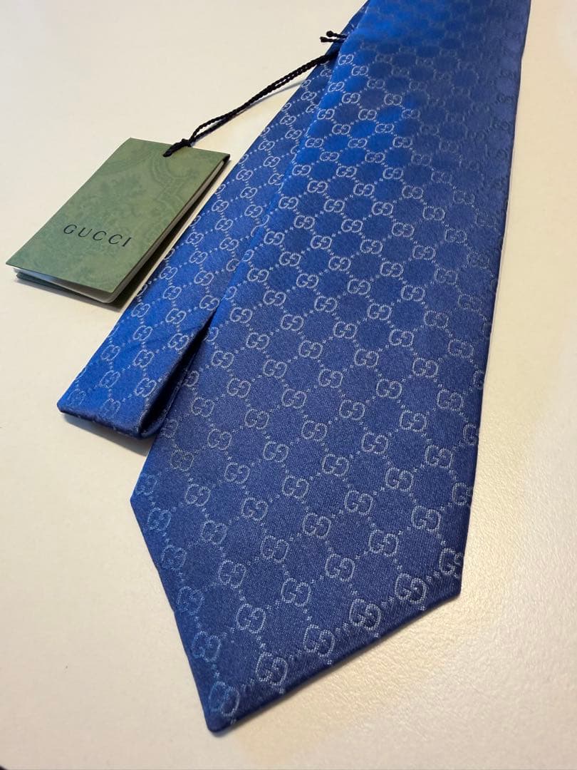 【✨新品・未使用・タグ付き✨】GUCCI シルクネクタイ GGロゴ ネイビー