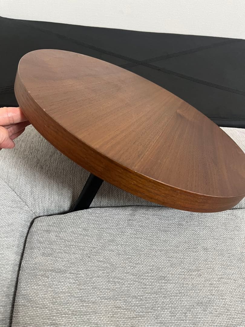 グラード用 テーブル丸 BR色 木製テーブル 黒い金属脚