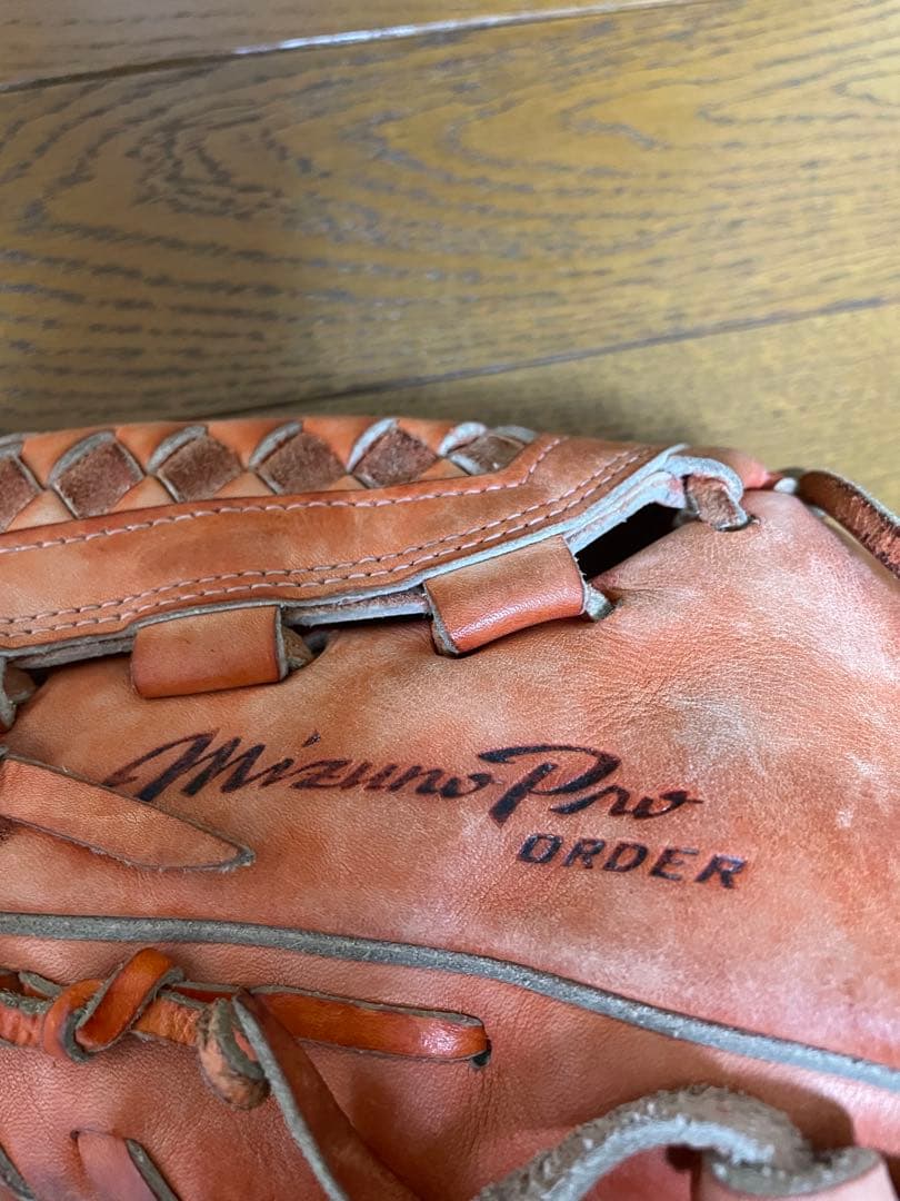 ミズノプロ オーダー硬式グローブ 投手用（左利き）