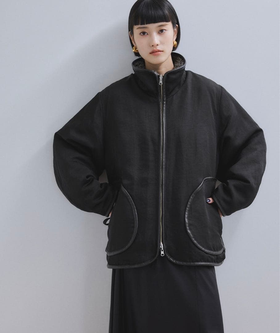 ADAM ET ROPÉ FEMME　リバーシブルボアブルゾン　ブラック